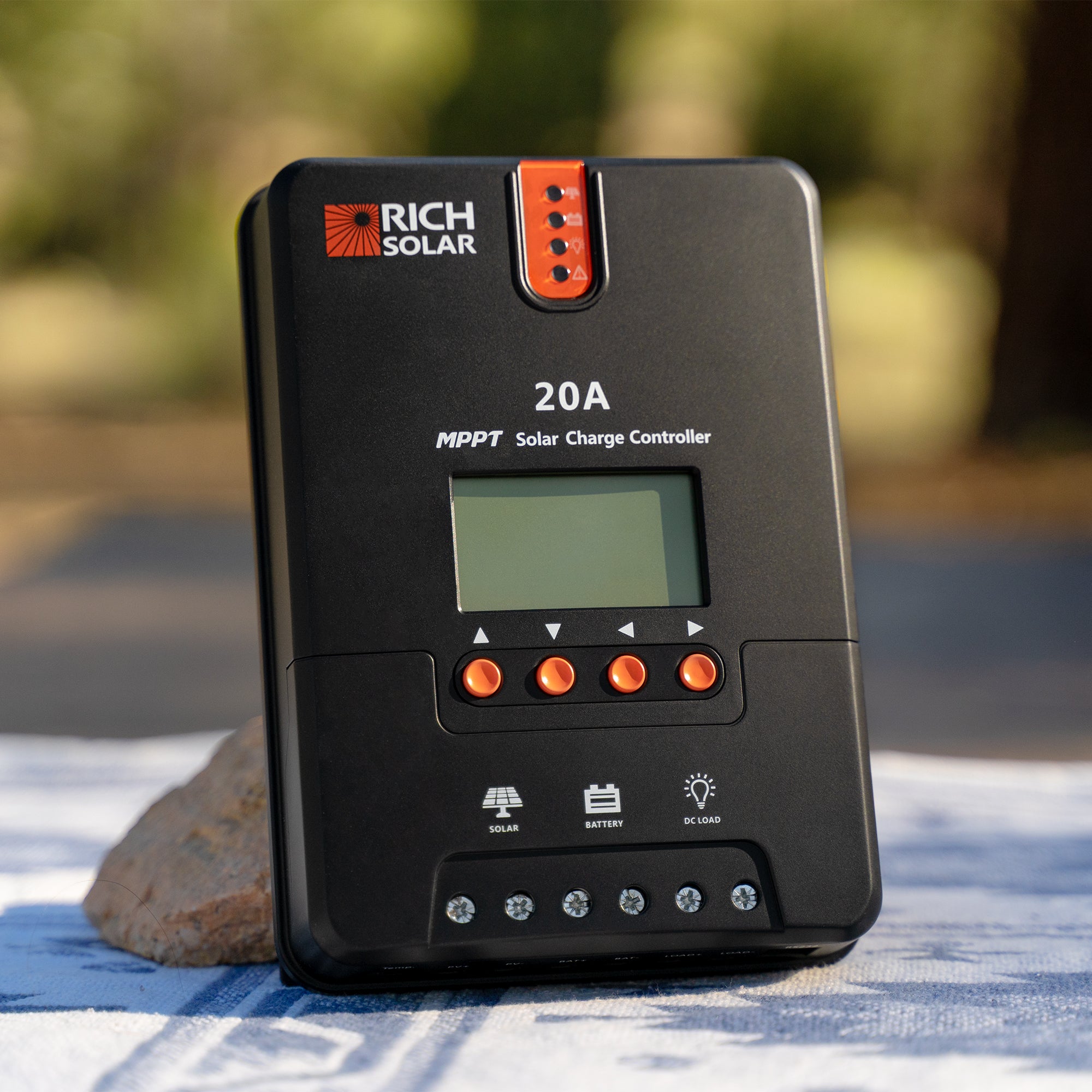 RICH SOLAR | 20 Amp MPPT Solar Charge Controller