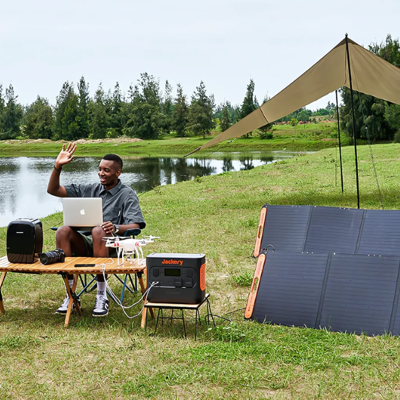 Jackery SolarSaga 200W Solar Panel