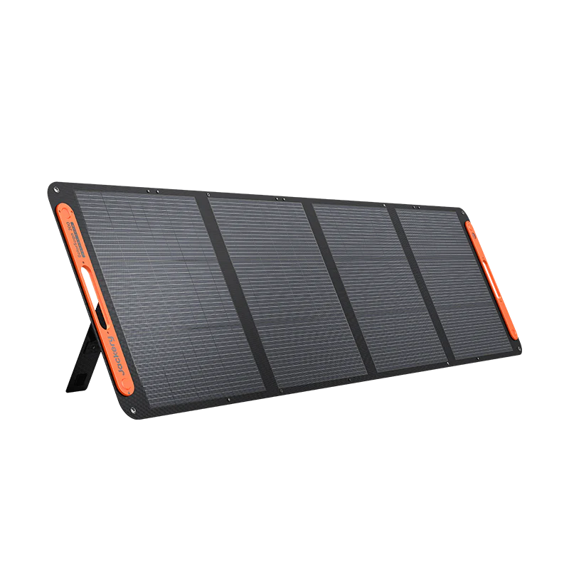 Jackery Portable Power Station Explorer 1500 Ultra + SolarSaga 200W Solar Panel